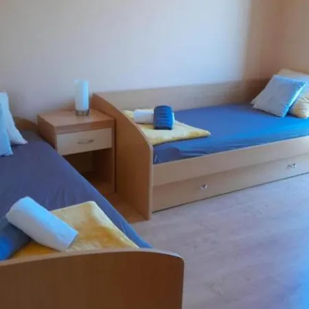 Four Bedroom Anita With Terrace Nyaraló *