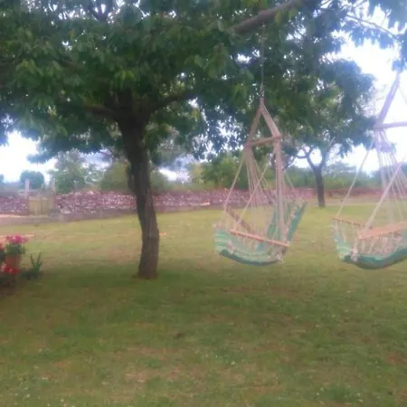 Four Bedroom Anita With Terrace Holiday home Drnis
