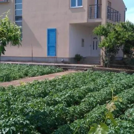 Holiday home Four Bedroom Anita With Terrace *