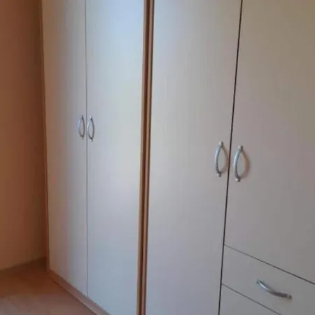 Four Bedroom Anita With Terrace Nyaraló